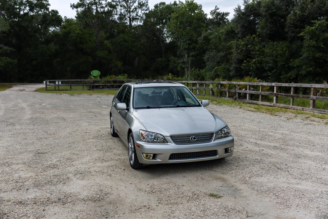 2001 Lexus IS 1st Gen - Image 31 of 31