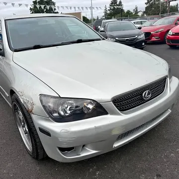 2001 Lexus IS 300