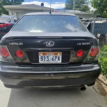 2001 Lexus IS 300