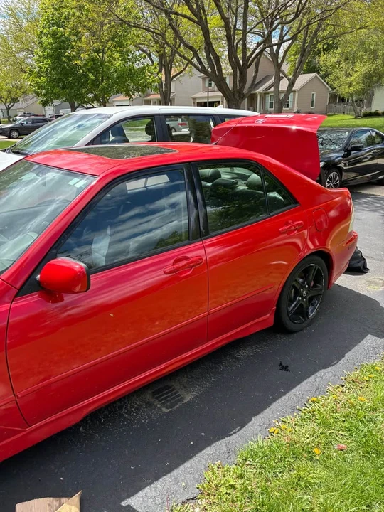 2001 Lexus IS 1st Gen - Image 4 of 10