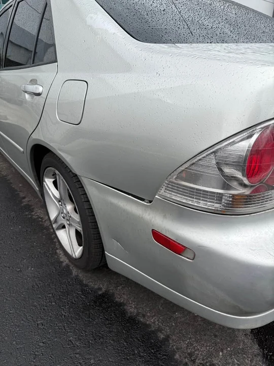 2001 Lexus IS 1st Gen - Image 6 of 8