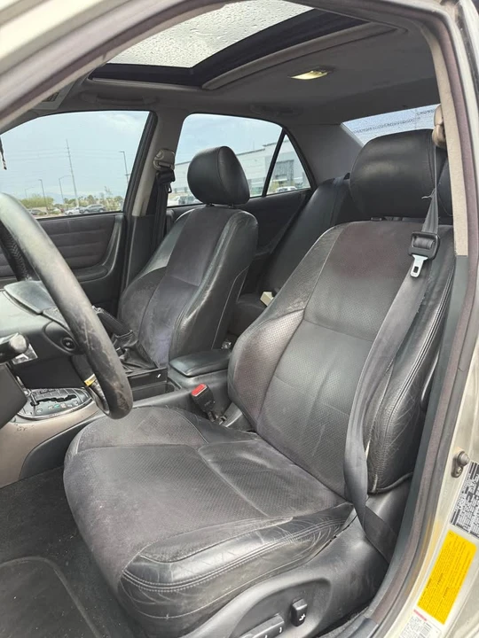 2001 Lexus IS 1st Gen - Image 8 of 8