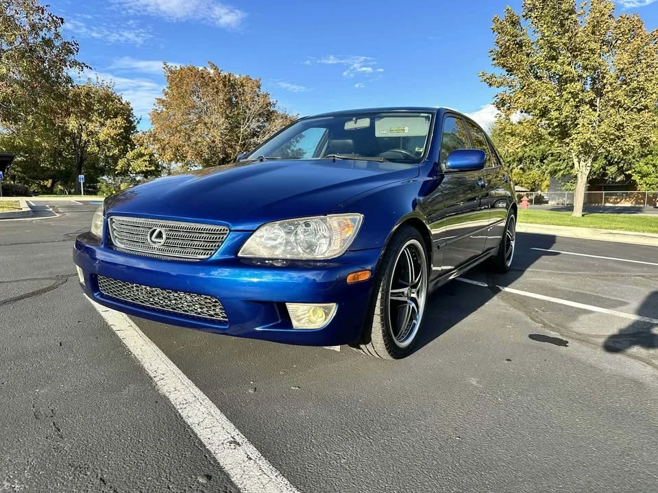 2001 Lexus IS 1st Gen - Image 3 of 11