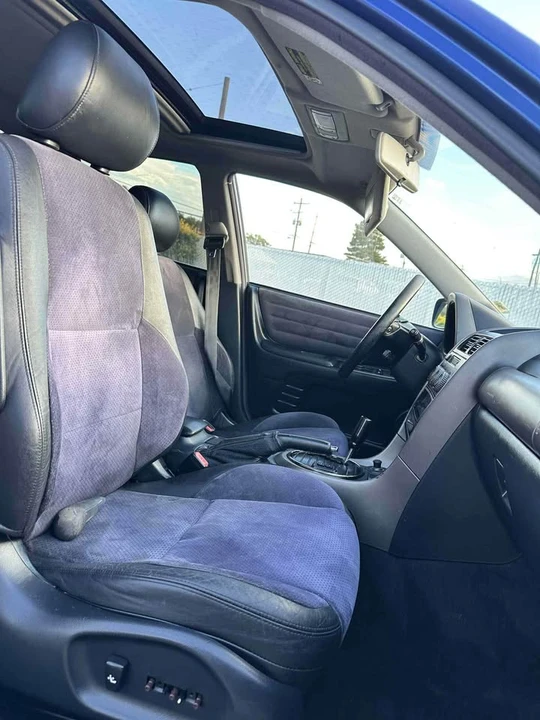 2001 Lexus IS 1st Gen - Image 10 of 11