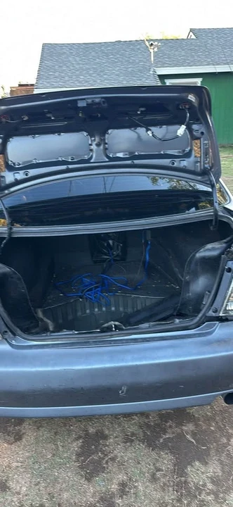 2001 Lexus IS 1st Gen - Image 5 of 9