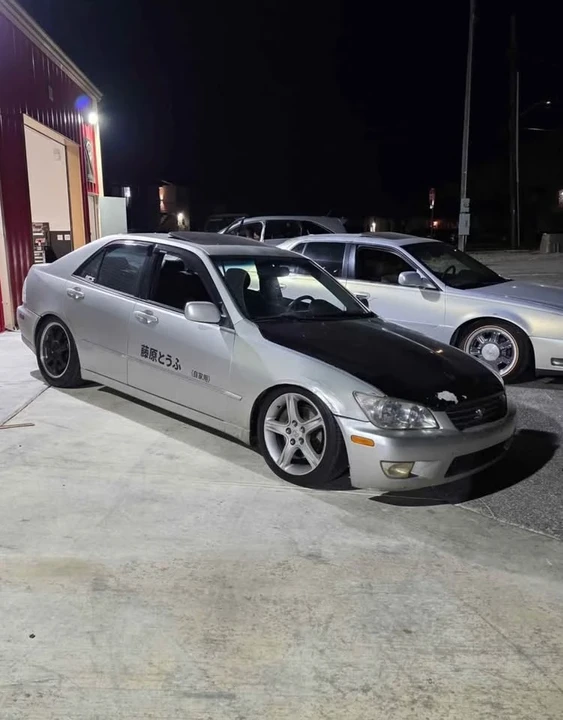 2001 Lexus IS 1st Gen - Image 3 of 6