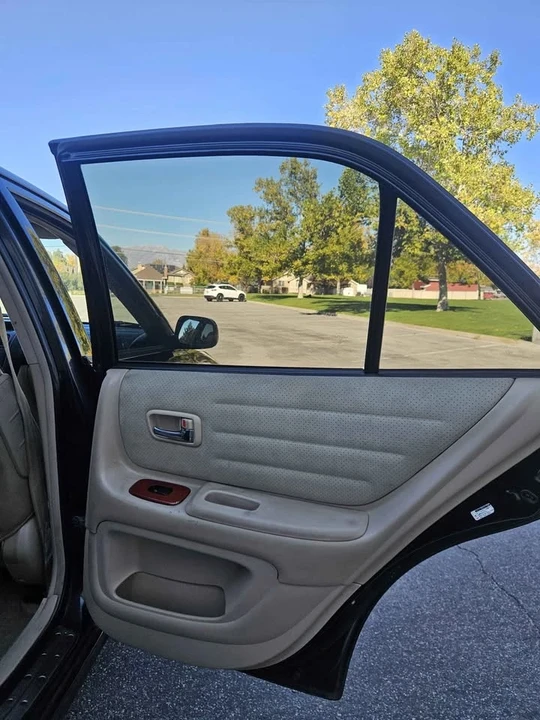 2001 Lexus IS 1st Gen - Image 10 of 15