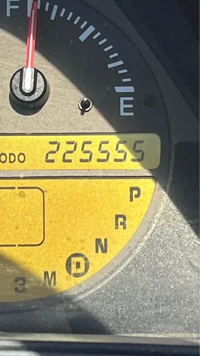 2001 Lexus IS 1st Gen - Image 10 of 13