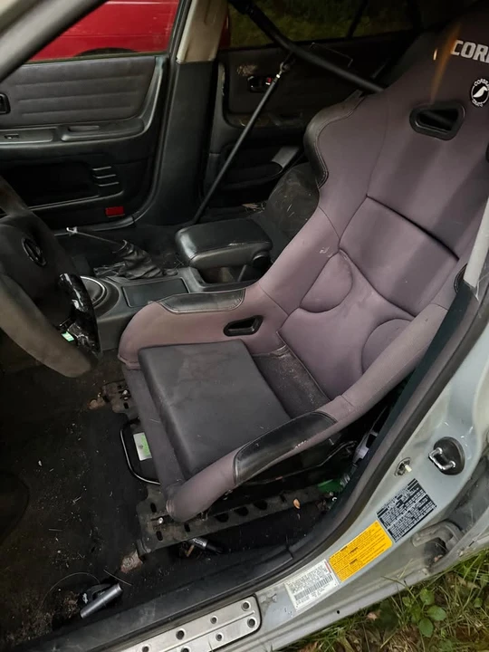 2001 Lexus IS 1st Gen - Image 5 of 9