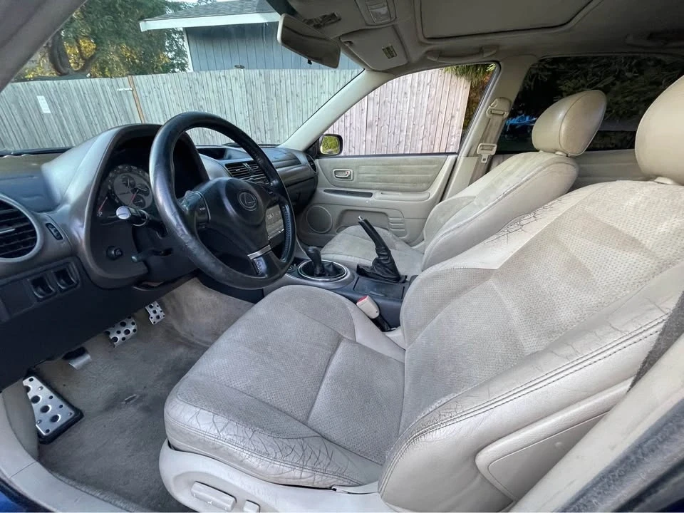 2001 Lexus IS 1st Gen - Image 6 of 10