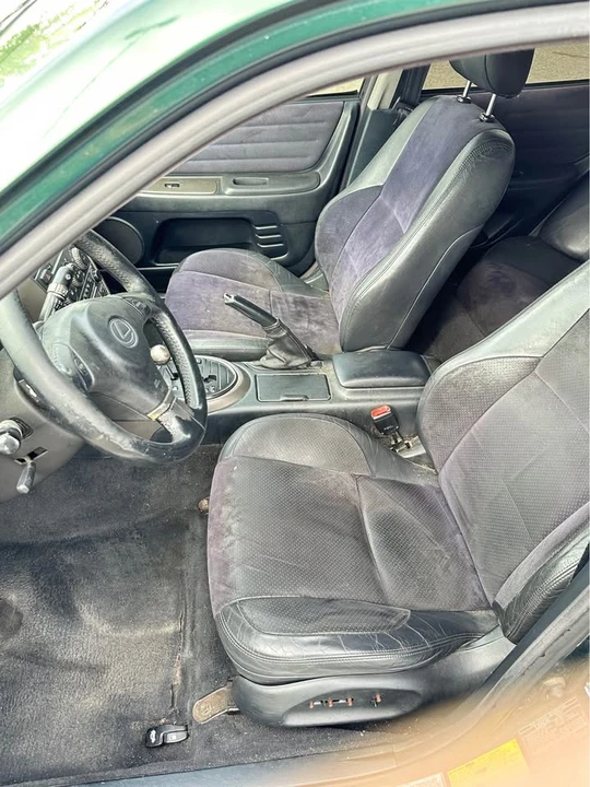 2001 Lexus IS 1st Gen - Image 11 of 14