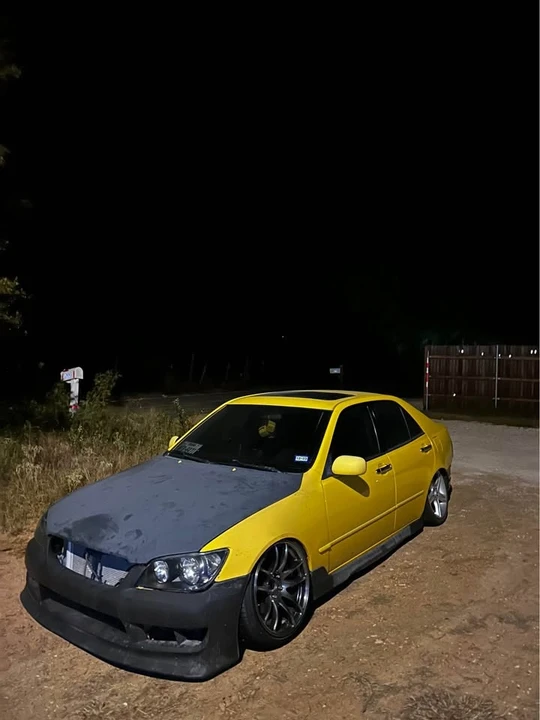 2001 Lexus IS 1st Gen - Image 3 of 7