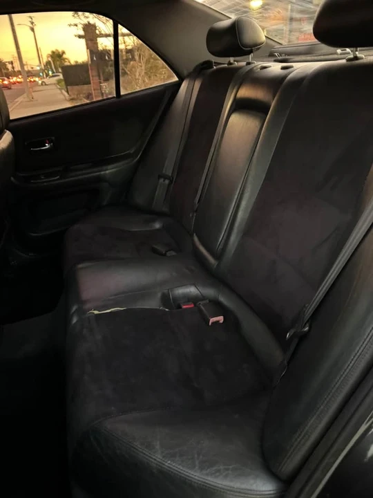 2001 Lexus IS 1st Gen - Image 11 of 12
