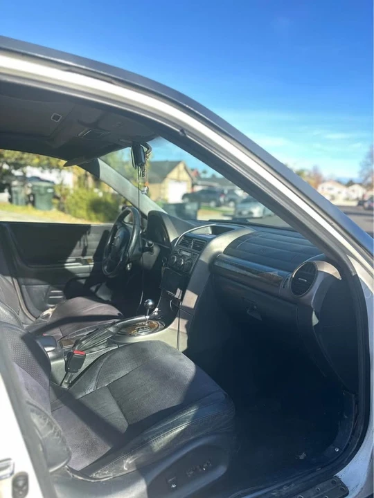 2001 Lexus IS 1st Gen - Image 6 of 7