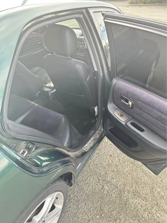 2001 Lexus IS 1st Gen - Image 8 of 14