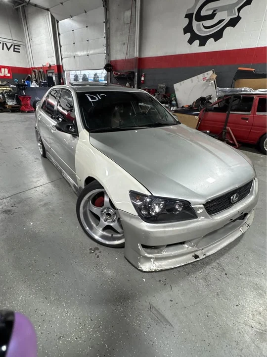 2001 Lexus IS 1st Gen - Image 5 of 5