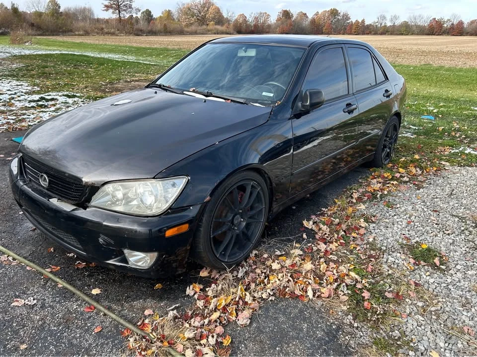 2001 Lexus IS 1st Gen - Image 2 of 7