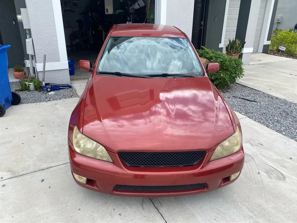 2001 Lexus IS 1st Gen - Image 2 of 4