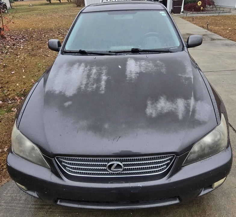 2001 Lexus IS 1st Gen - Image 2 of 5