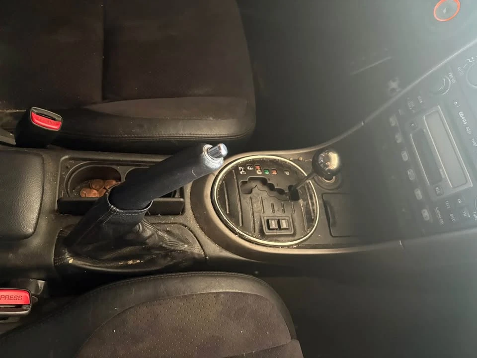 2001 Lexus IS 1st Gen - Image 10 of 12