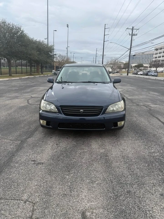 2001 Lexus IS 1st Gen - Image 6 of 10