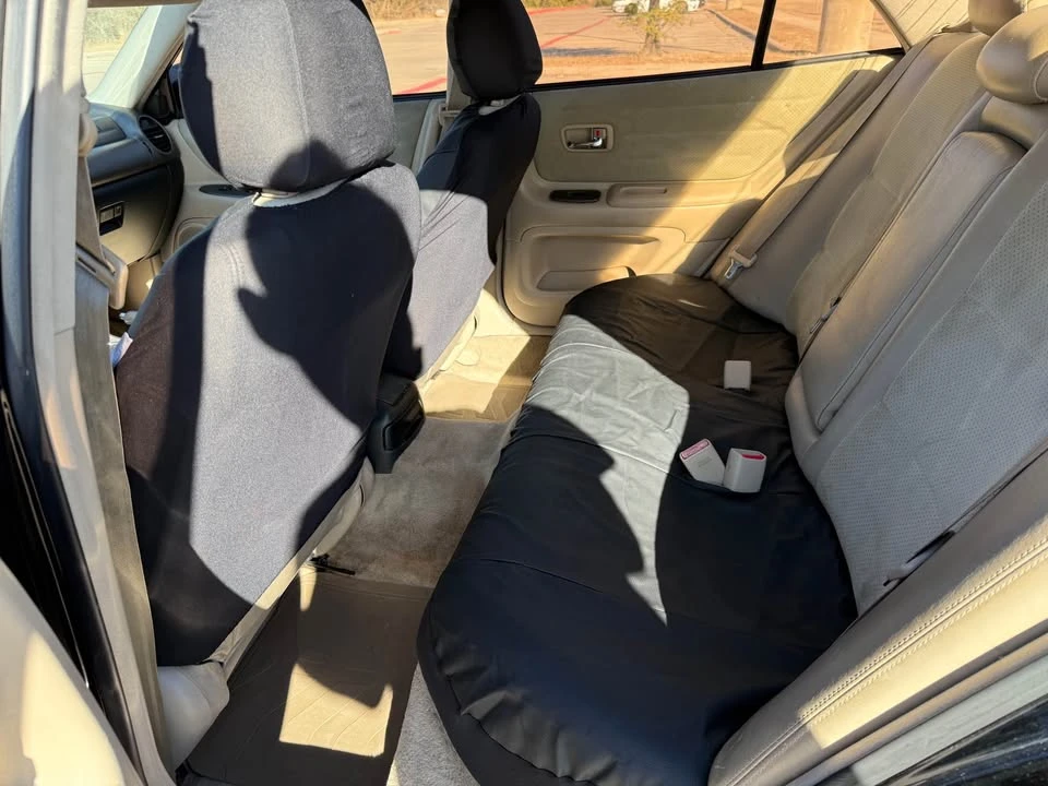 2001 Lexus IS 1st Gen - Image 10 of 10