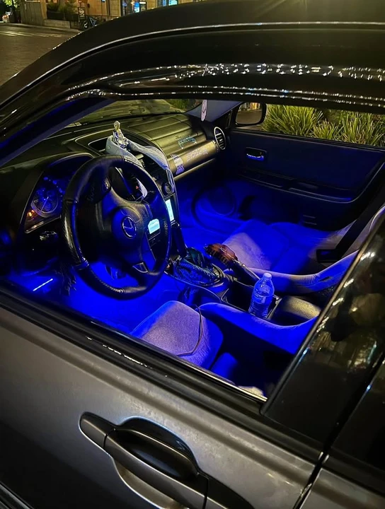 2001 Lexus IS 1st Gen - Image 3 of 11