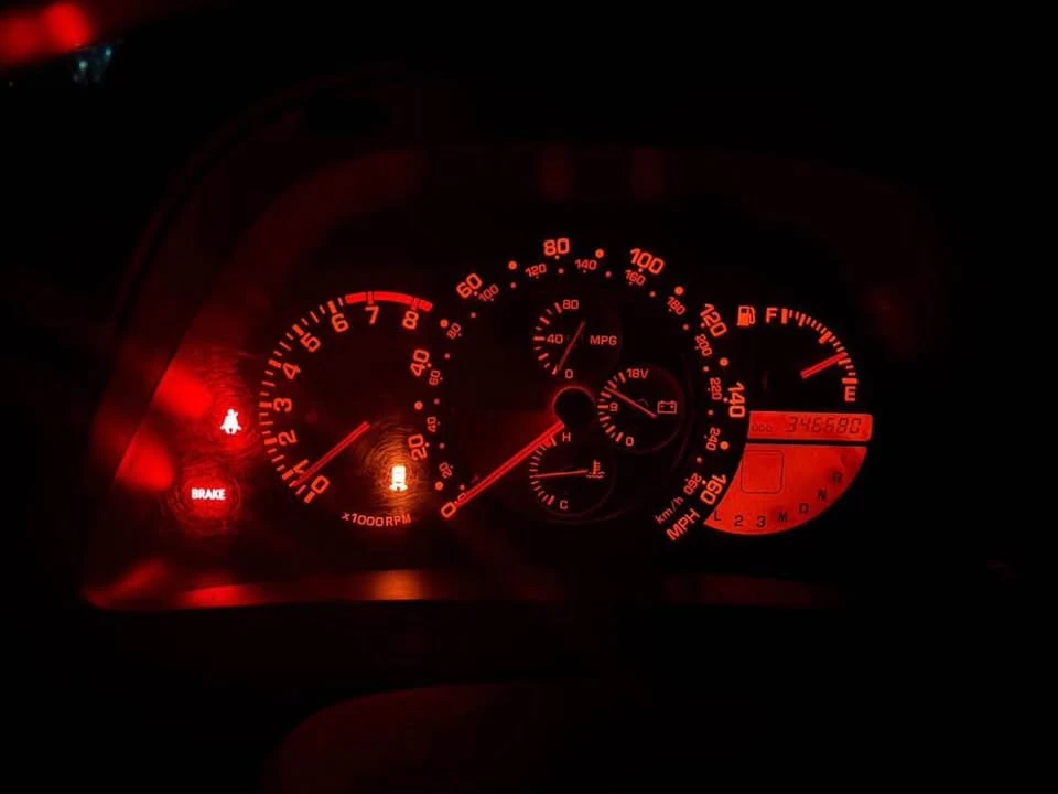 2001 Lexus IS 1st Gen - Image 11 of 12