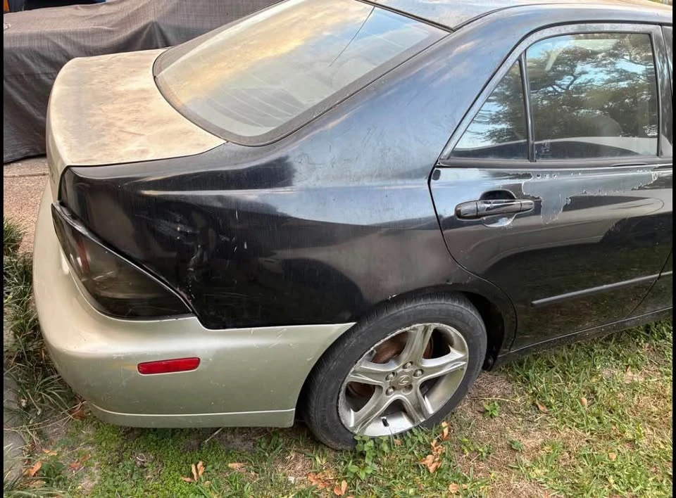2001 Lexus IS 1st Gen - Image 8 of 12