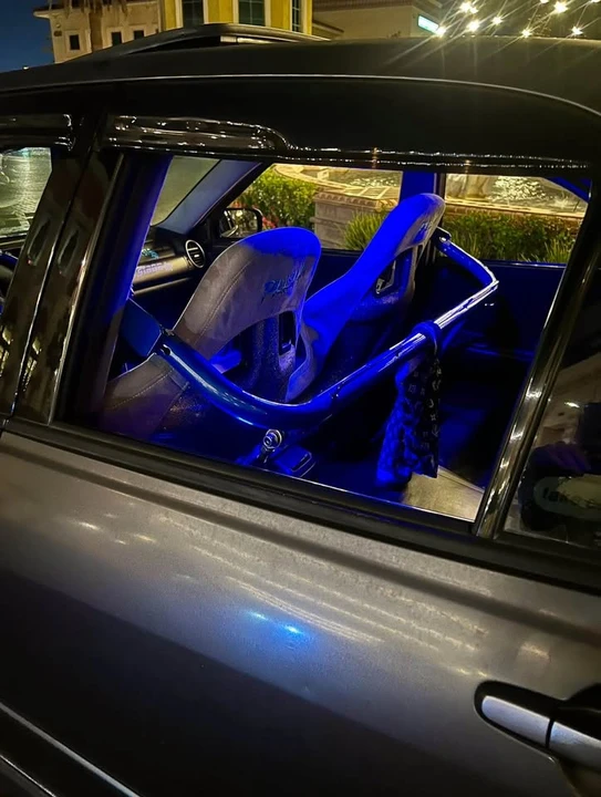 2001 Lexus IS 1st Gen - Image 4 of 11
