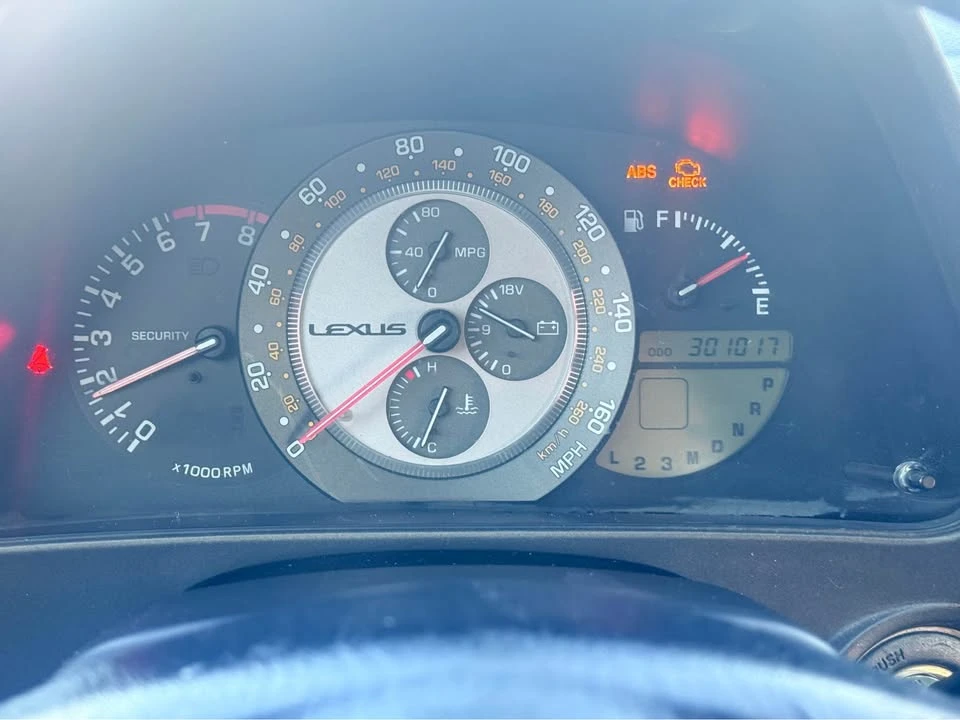 2001 Lexus IS 1st Gen - Image 8 of 10