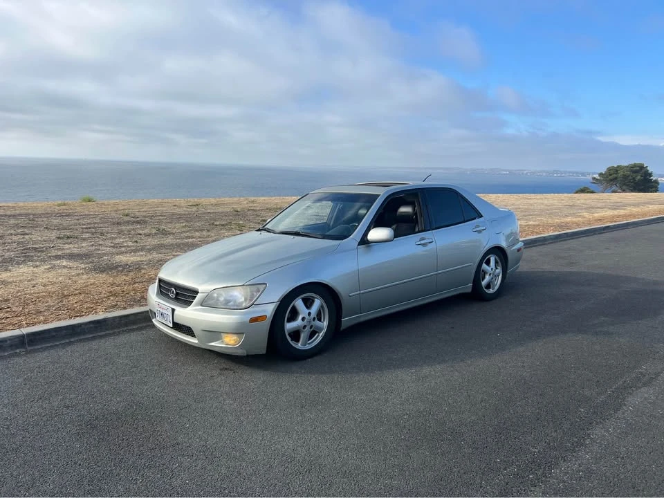 2001 Lexus IS 1st Gen - Image 3 of 19