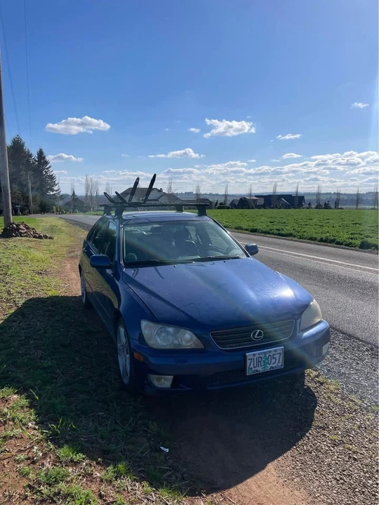2001 Lexus IS 1st Gen - Image 7 of 13