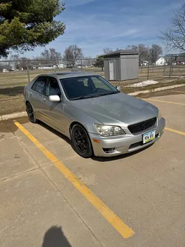 2001 Lexus IS 300 Sedan