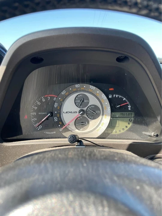 2001 Lexus IS 1st Gen - Image 2 of 13