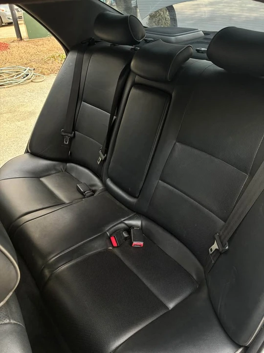 2001 Lexus IS 1st Gen - Image 9 of 11