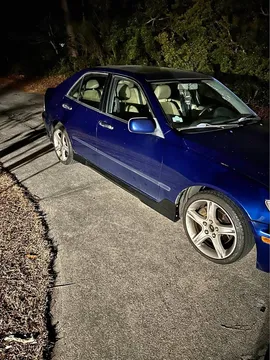 2001 Lexus IS 300 Sedan