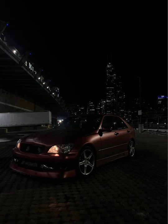 2001 Lexus IS 1st Gen - Image 2 of 10