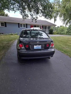 2001 Lexus IS 300 Sedan
