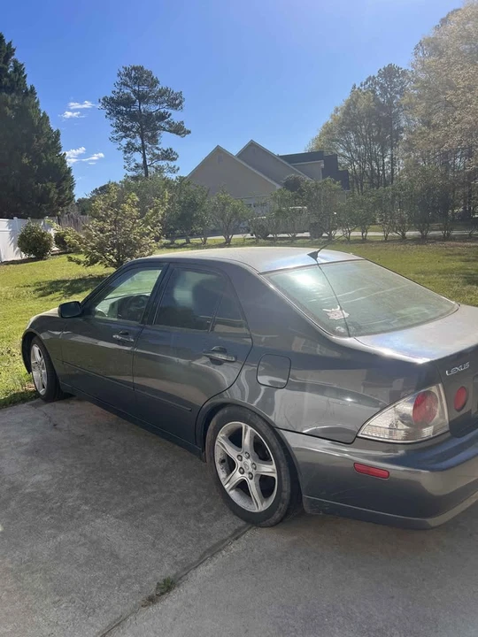 2001 Lexus IS 1st Gen - Image 7 of 8