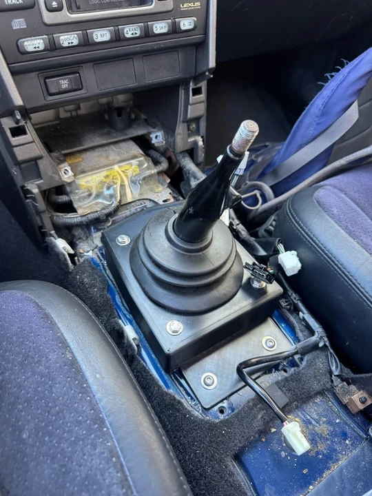 2001 Lexus IS 1st Gen - Image 8 of 9