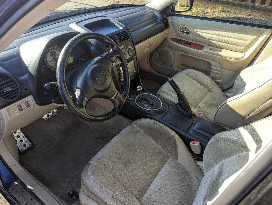 2001 Lexus IS 1st Gen - Image 5 of 12