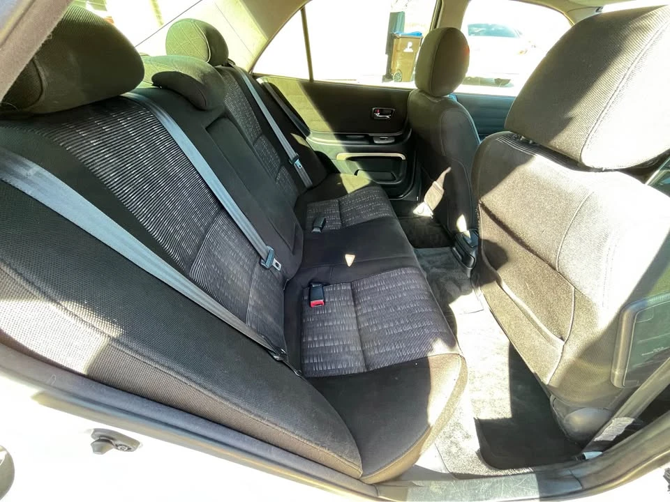 2001 Lexus IS 1st Gen - Image 7 of 10