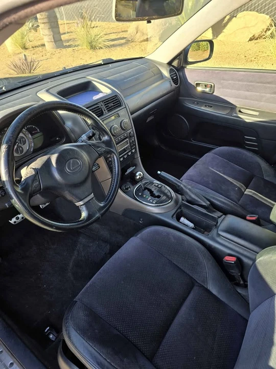 2001 Lexus IS 1st Gen - Image 6 of 9