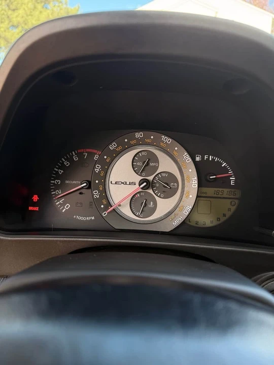2001 Lexus IS 1st Gen - Image 10 of 14