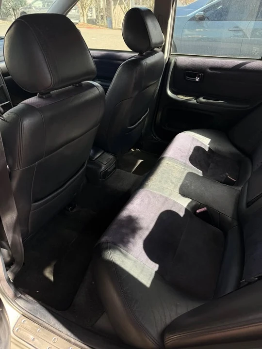 2001 Lexus IS 1st Gen - Image 13 of 14