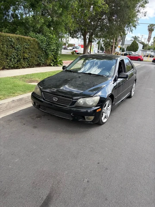 2001 Lexus IS 1st Gen - Image 8 of 11