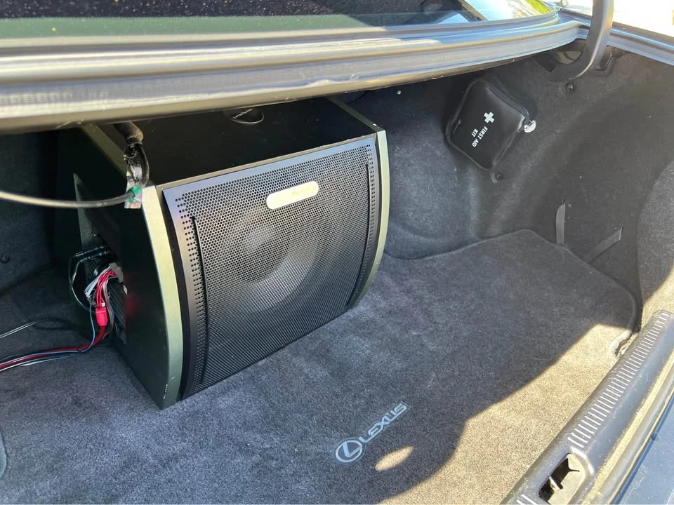 2001 Lexus IS 1st Gen - Image 15 of 17
