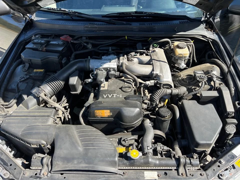 2001 Lexus IS 1st Gen - Image 16 of 17