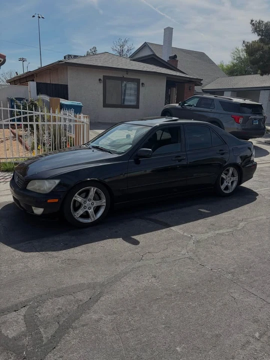 2001 Lexus IS 1st Gen - Image 3 of 7